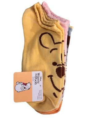 Disney Winnie the Pooh 5 Pair Ankle Sock Set Women Size 4-10 NWT